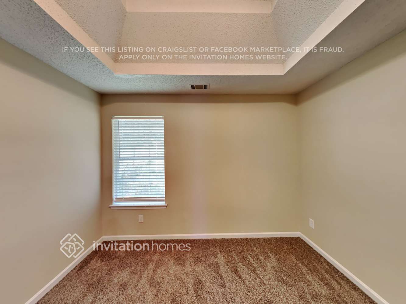 Building Photo - 6767 Mancha St