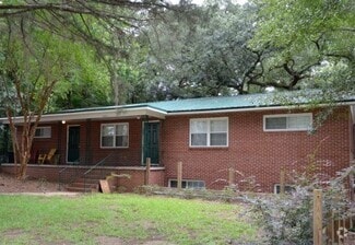 Building Photo - 1861 Ivy Ln