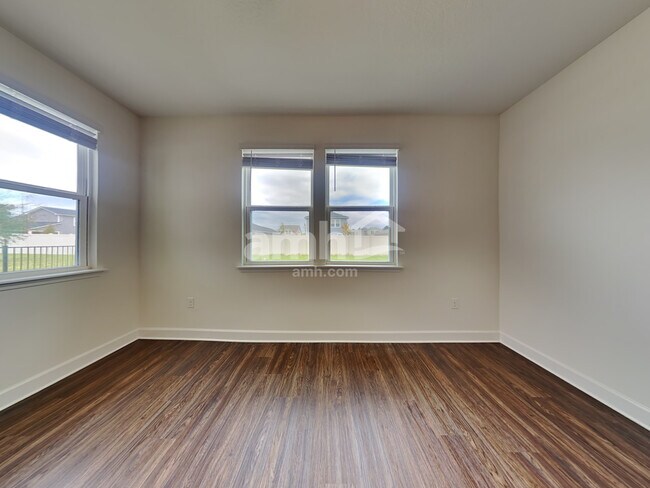 Building Photo - 5810 Hampton Creek Rd