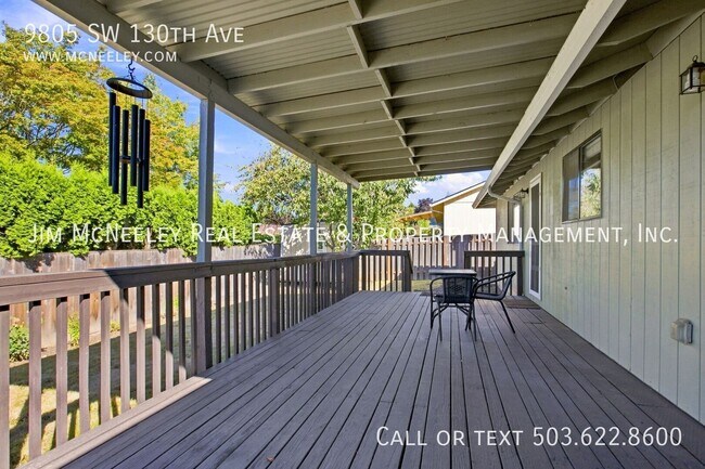 Building Photo - 9805 SW 130th Ave