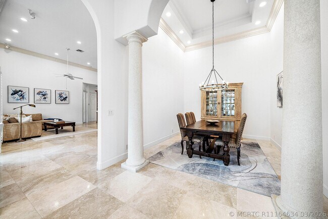 Building Photo - 6412 San Michel Way