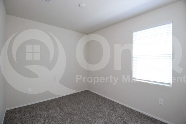 Building Photo - 18577 W Bronco Trl