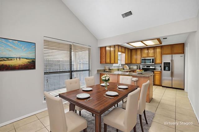 Building Photo - 5204 Yucca Dr