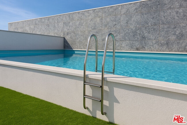 Building Photo - 455 N Palm Dr