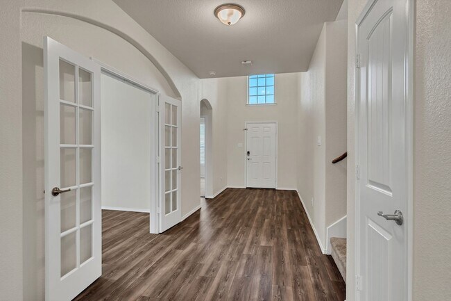 Building Photo - 9028 Zubia Ln