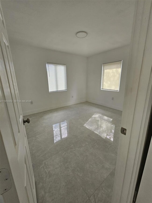 Building Photo - 2488 SW 6th Ct