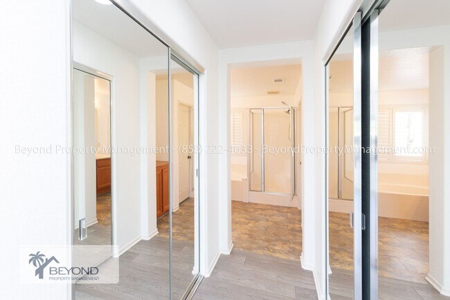 Building Photo - ***SOLAR***GATED ACCESS***2 CAR GARAGE***P...