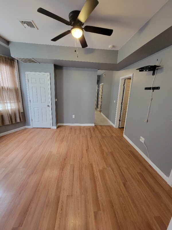 Building Photo - 281 Littleton Ave