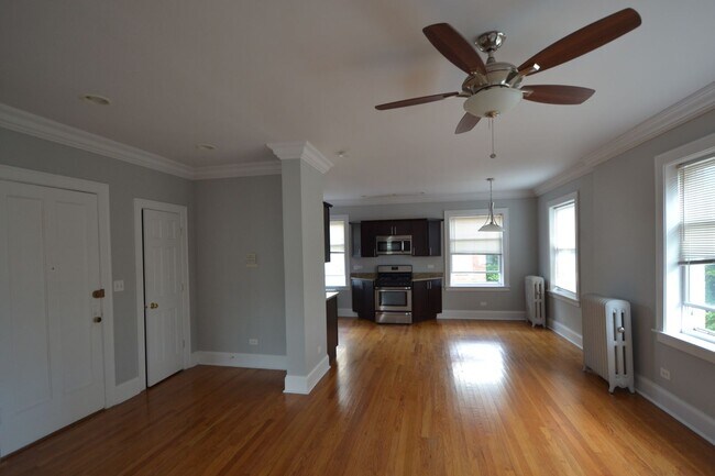 Building Photo - 4414 N Rockwell St