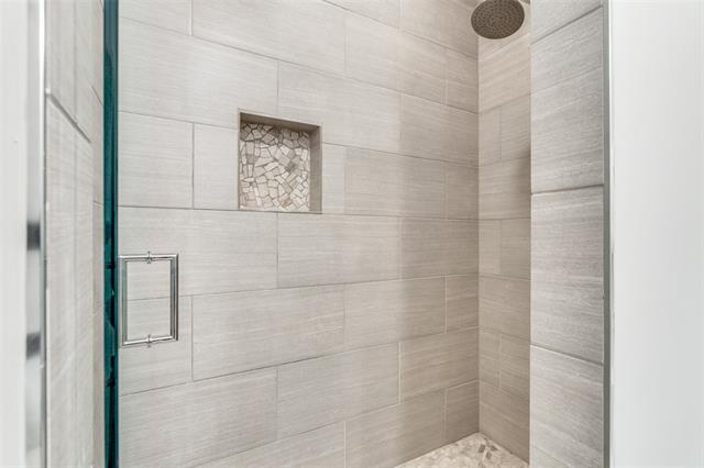 Building Photo - 3515 Normandy Ave