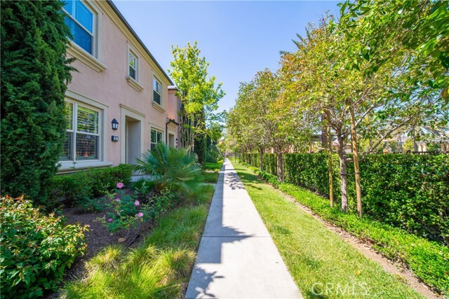 Building Photo - 65 Zen Gdn