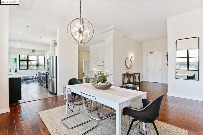 Building Photo - 1001 46th St