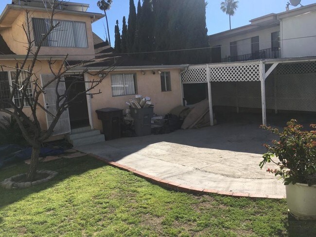 Backyard - 349 W Lomita Ave