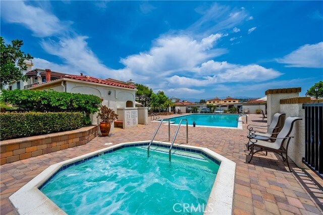 Building Photo - 22442 Alcudia