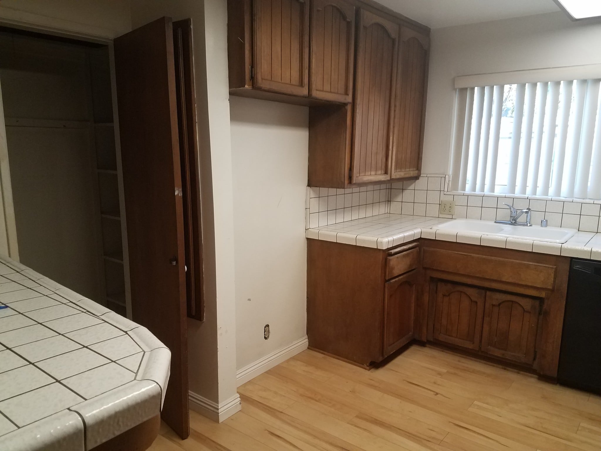 Kitchen - 3112 S Durango Ave