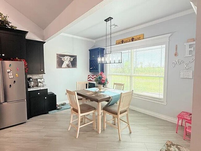 Building Photo - 2276 County Rd 1333