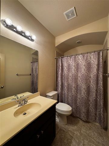 Building Photo - 2604 Triangle Leaf Dr