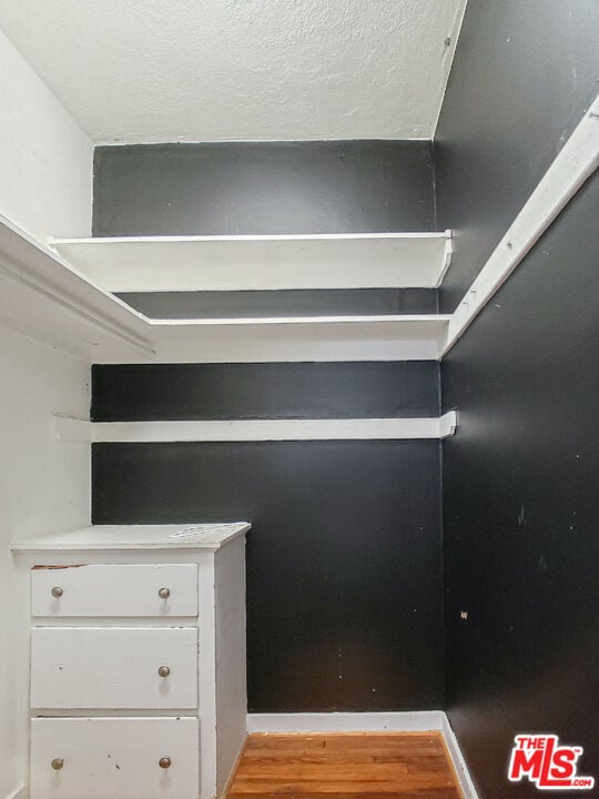 Building Photo - 336 S Wilton Pl