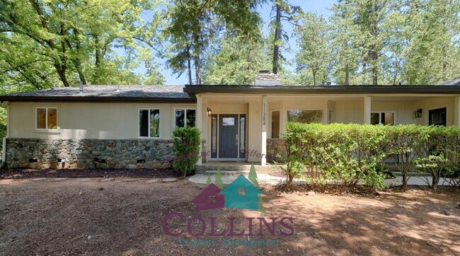 Building Photo - 11384 Francis Dr