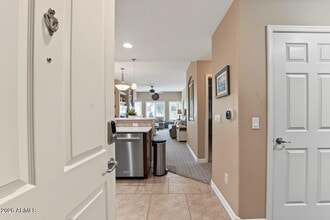 Building Photo - 5350 E Deer Valley Dr