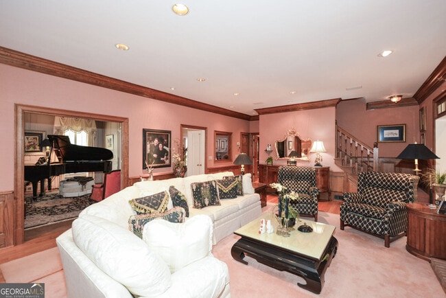 Building Photo - 1640 Lazy River Ln