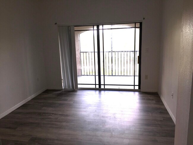 Building Photo - 2801 Sarento Pl