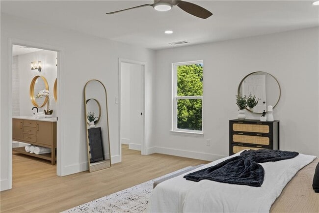 Building Photo - 3183 Zion St