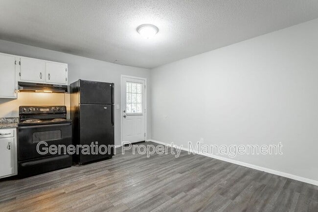 Building Photo - 113 Goodson Ave