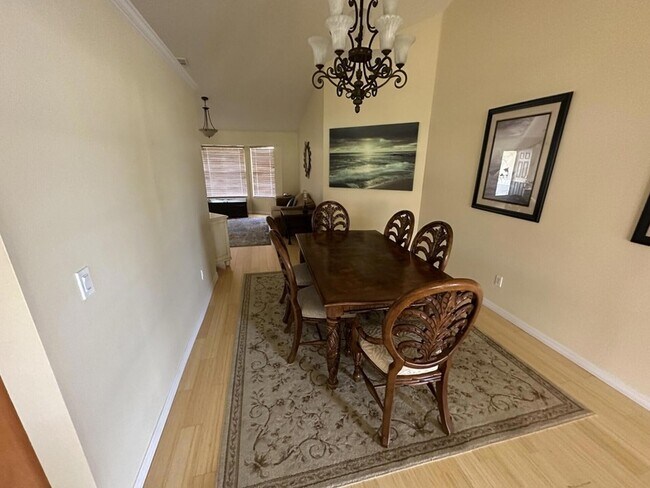 Building Photo - 1500 Bella Casa Ct