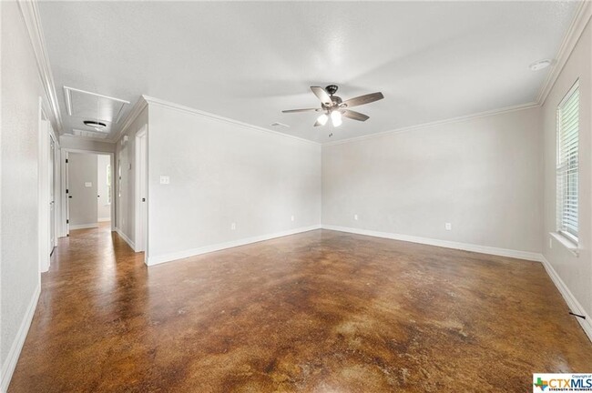 Building Photo - 2807 Terrace Dr