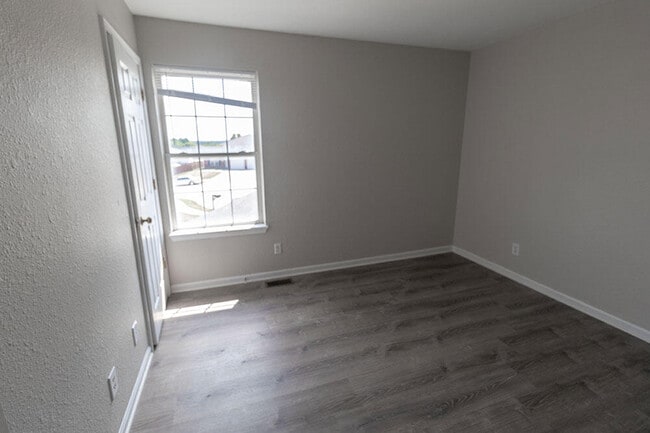 Building Photo - 4307 Derby Ridge Dr