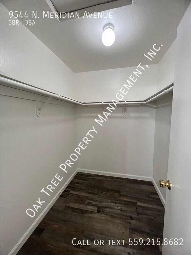 Building Photo - 9544 N Meridian Ave