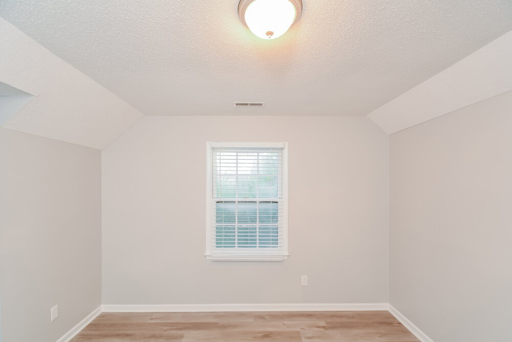 Building Photo - 1625 Netherfield Ln