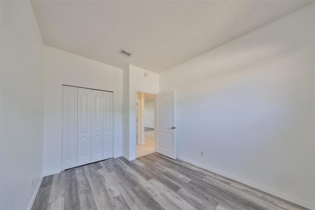 Building Photo - 633 Tremont Greens Ln