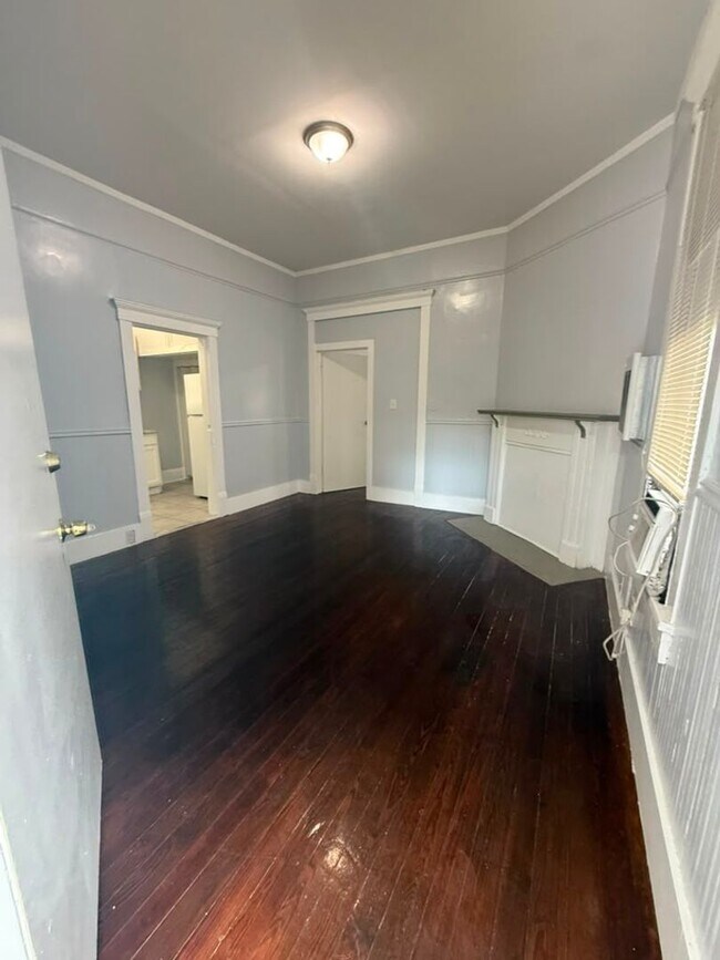 Building Photo - 4540-3 US-1