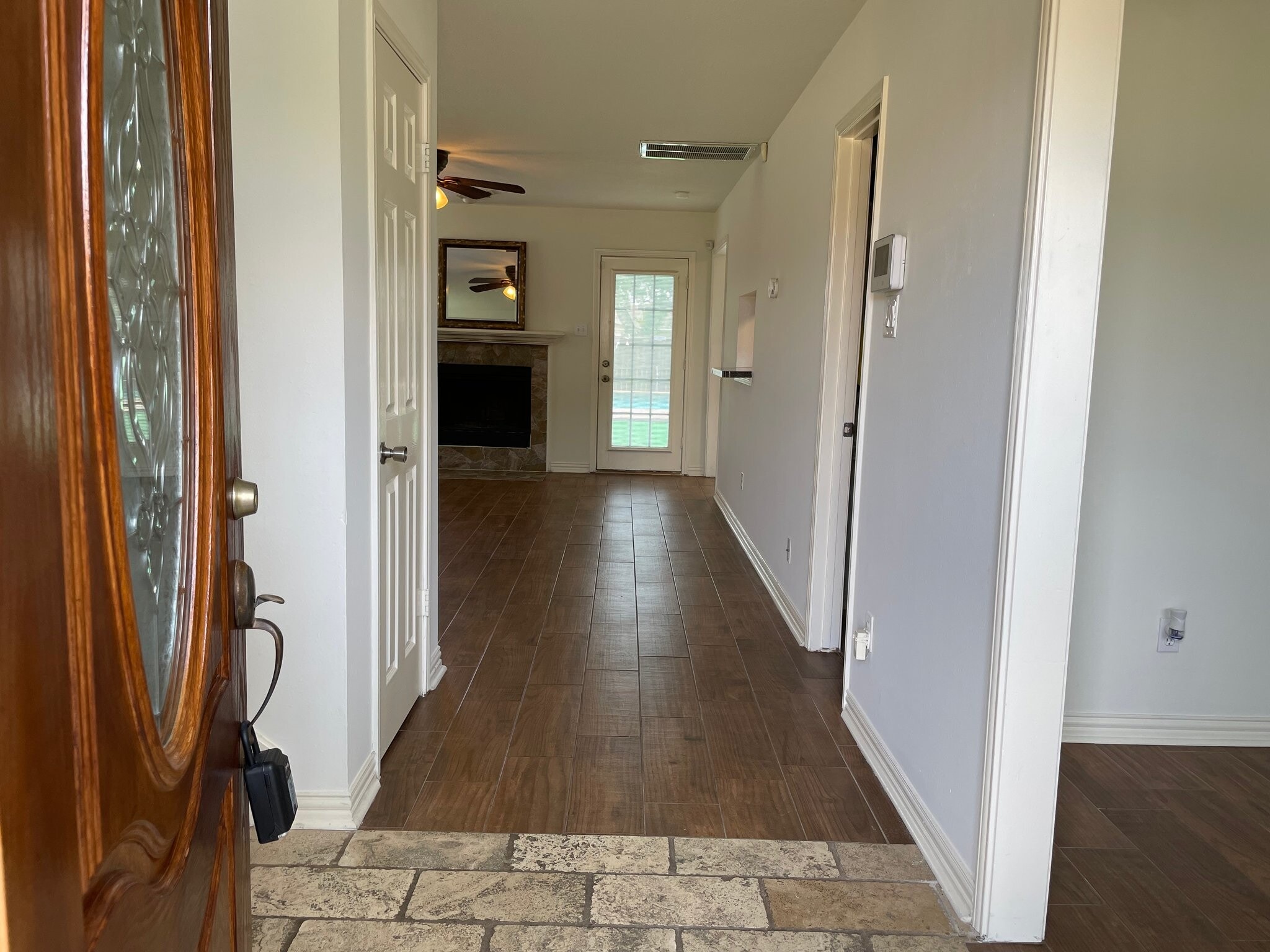Building Photo - 4026 Almond Lake Dr