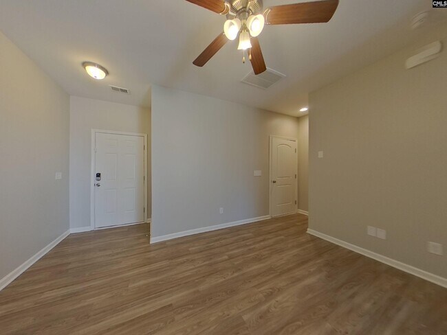 Building Photo - 112 Dawsons Park Cir