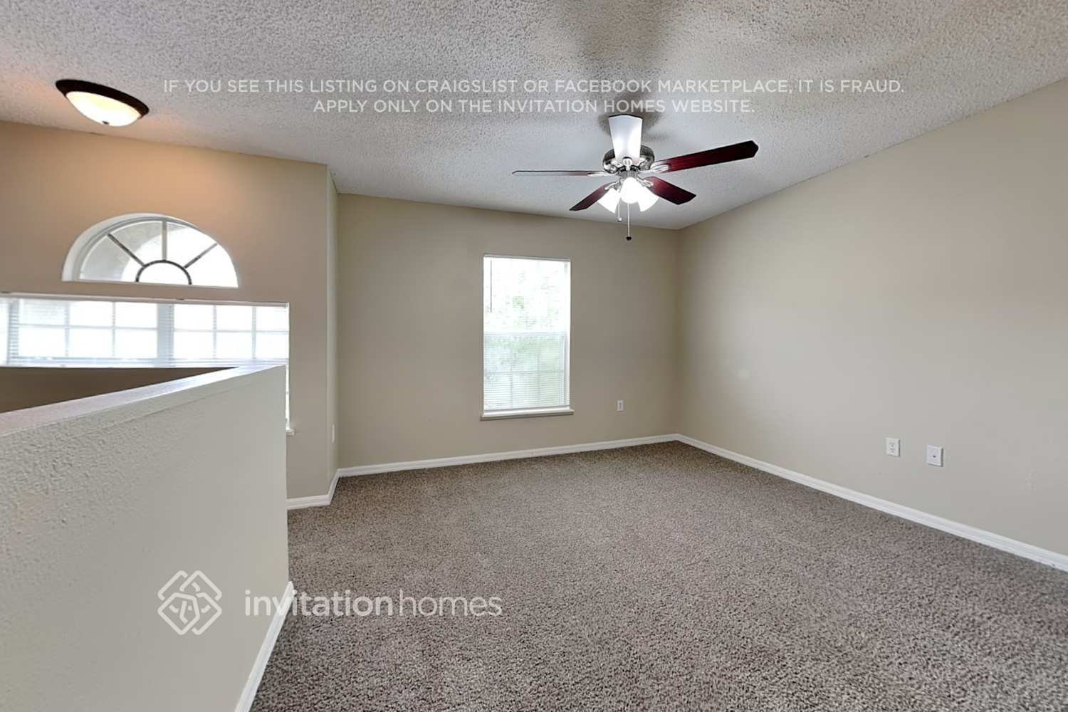 Building Photo - 1701 Alhambra Crest Dr