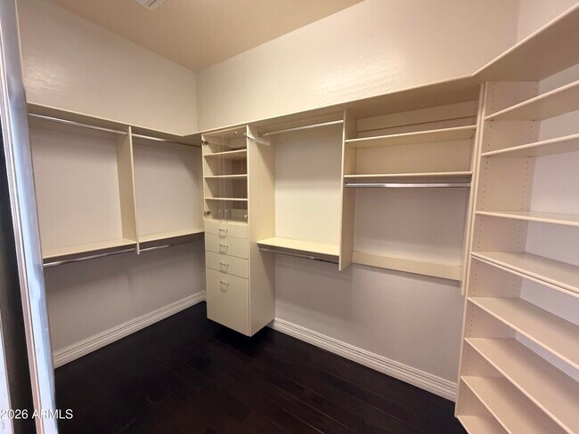 Building Photo - 3952 E Expedition Way