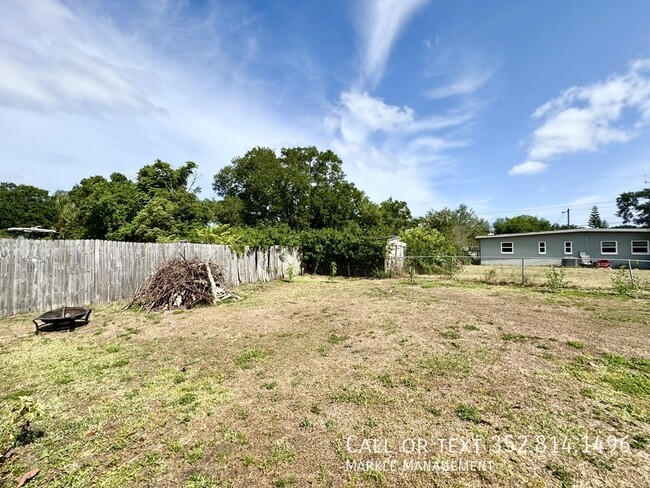 Building Photo - 1507 Sawyerwood Ave