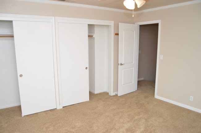 Building Photo - 1125 Sheridan Ave