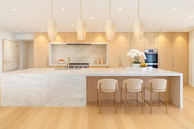 Building Photo - 2082 Via Casa Alta