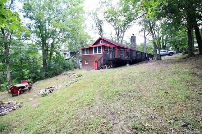 Building Photo - 35 Cooper Rd
