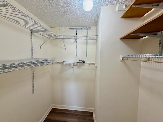 Building Photo - 8940 S Hollybrook Blvd