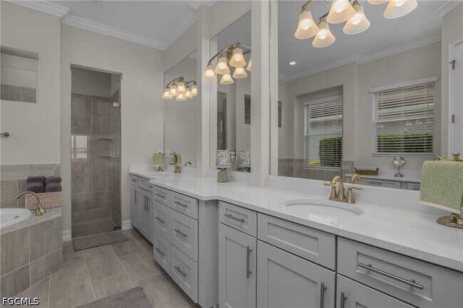 Building Photo - 14870 Blue Bay Cir