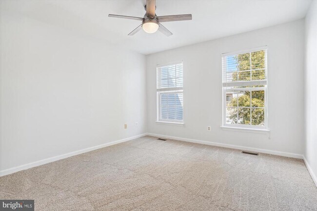 Building Photo - 20238 Portsmouth Blvd