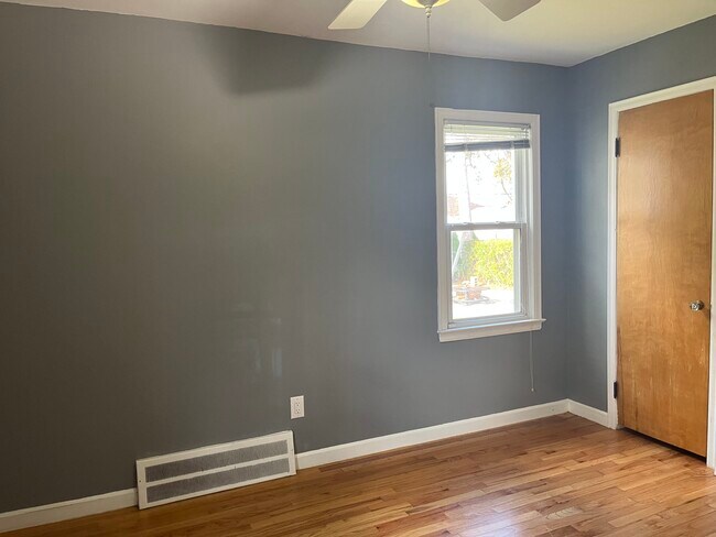 bd2 - 23501 Geneva St