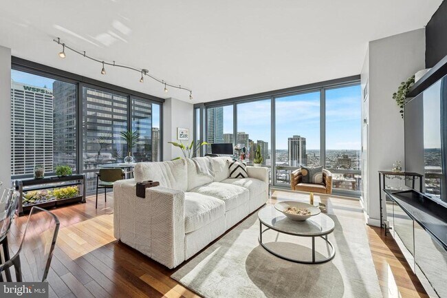 Building Photo - 2101 Market St