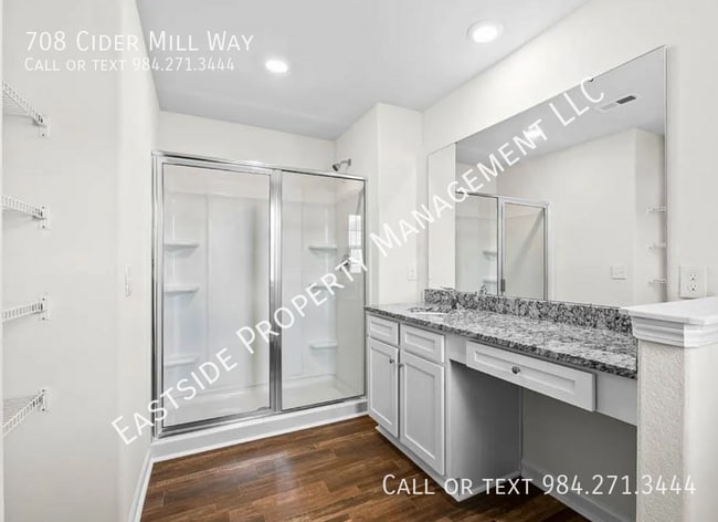 Building Photo - 708 Cider Ml Wy