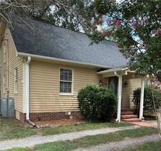Building Photo - 110 S Broad St